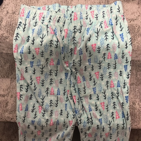 Lands’ End 2-Piece Girls Fleece Pajamas Set, Size 16 - Picture 3 of 7